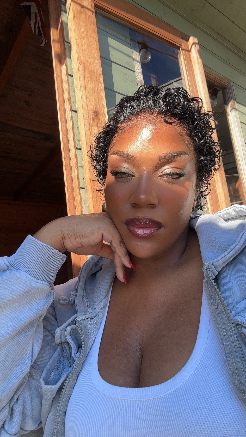 Pre-order 'TESHIA' Loose wave frontal pixi