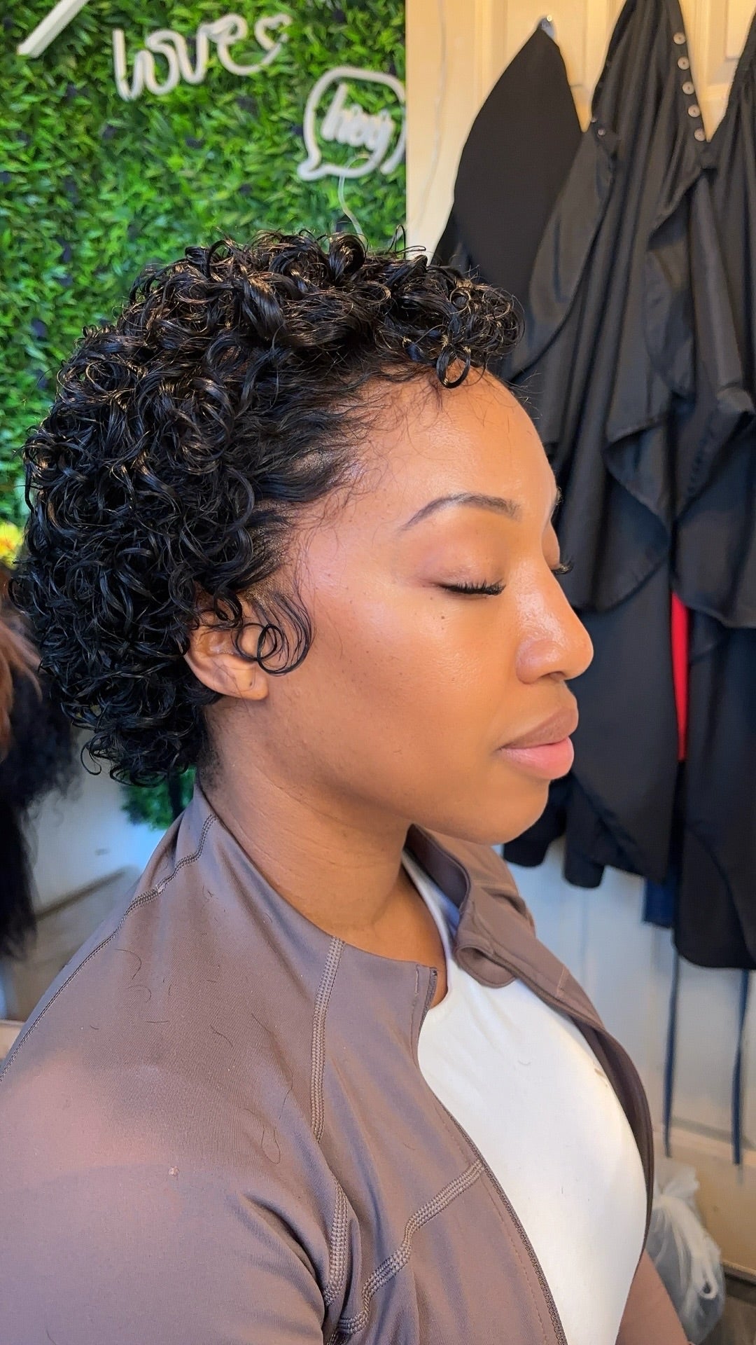 Pre-order 'TESHIA' Loose wave frontal pixi